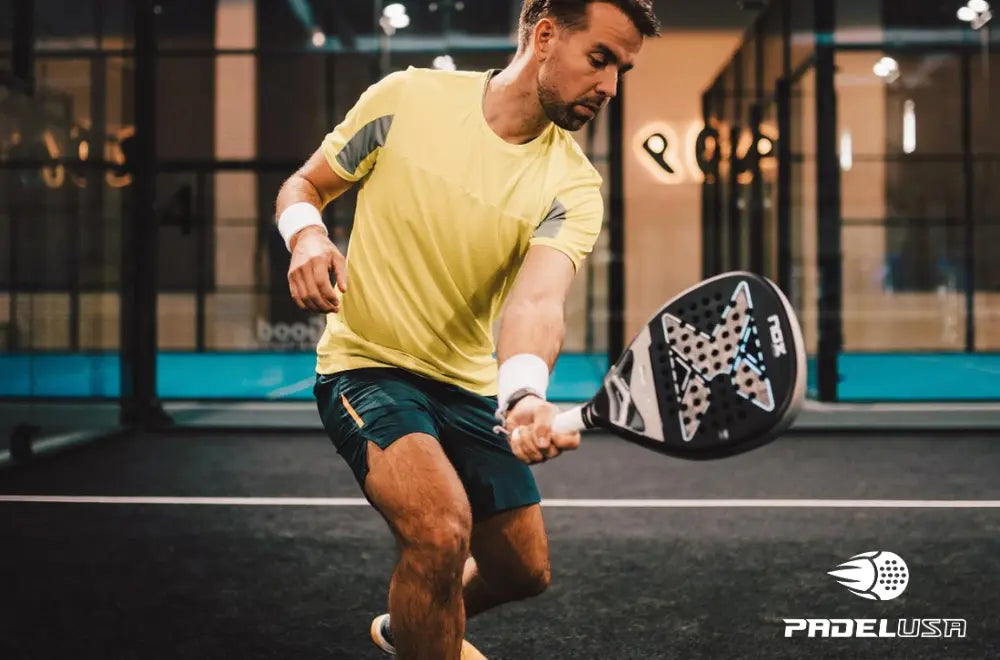 Returning and serving in padel: the rules you need to know when you begin!
