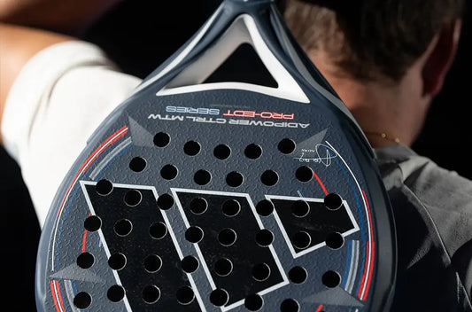 Why are hybrid padel rackets so popular in 2024?