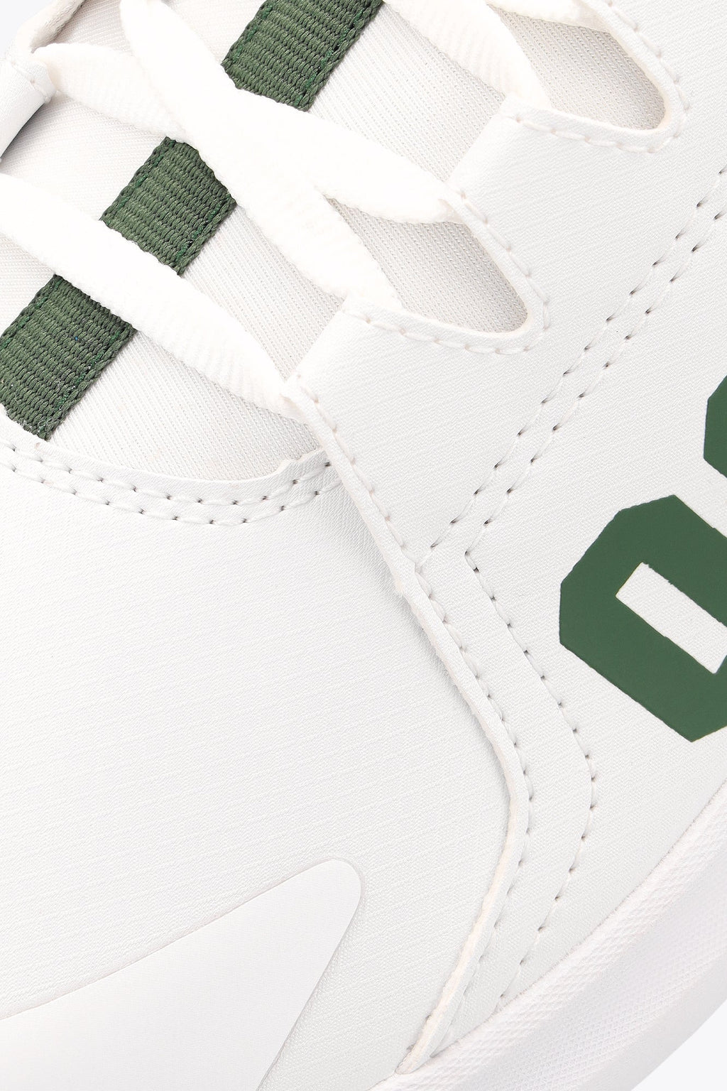 Osaka Footwear Furo Court | Pineneedle