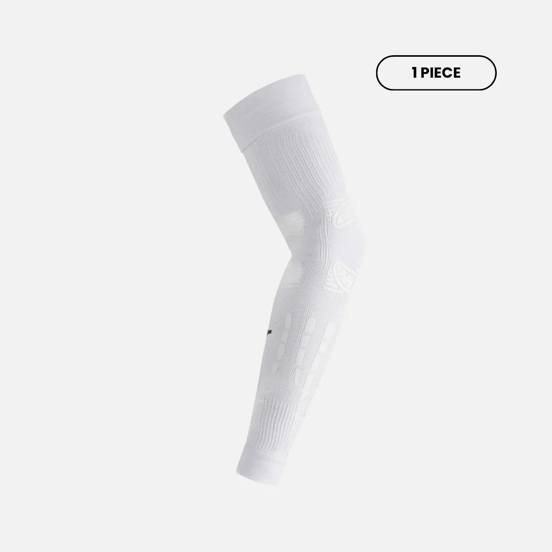 Floky NO STRAIN Evolution white sleeve, side view